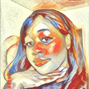 Meet your Posher, Destinee